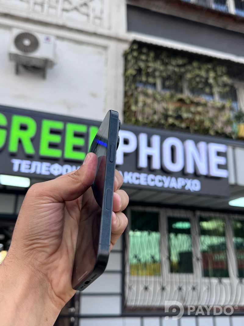 Apple iPhone 16