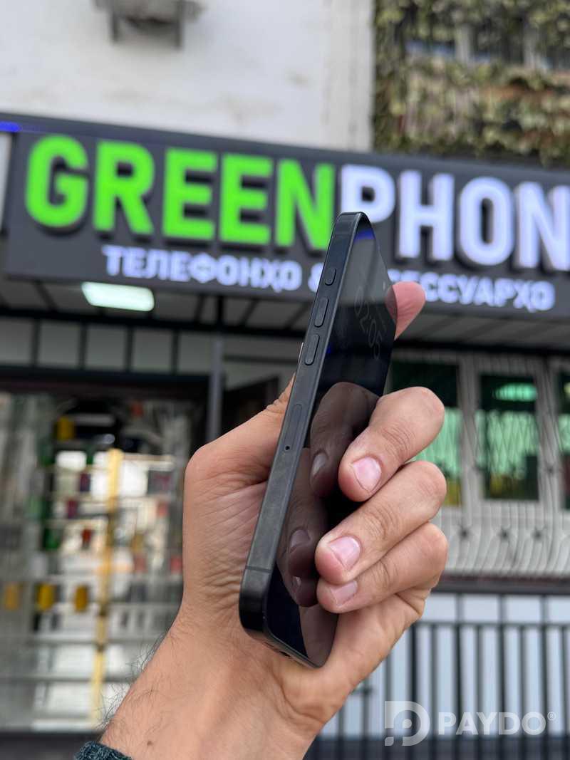 Apple iPhone 16