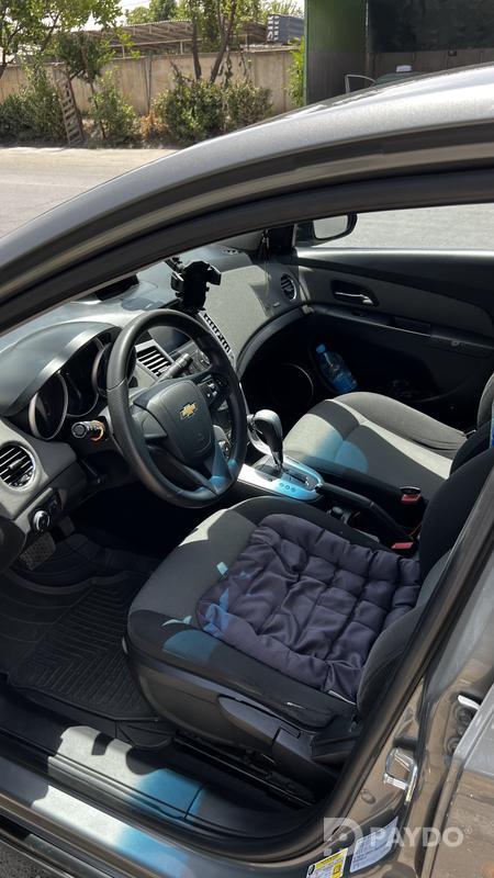 Chevrolet Cruze • 2010 y • 1.8 l • Automatic • Sedan • Front-wheel • Petrol