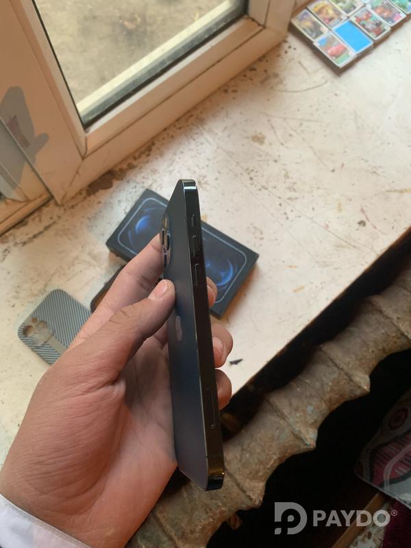 Apple iPhone 12 Pro • 256 ГБ • Тихоокеанский синий