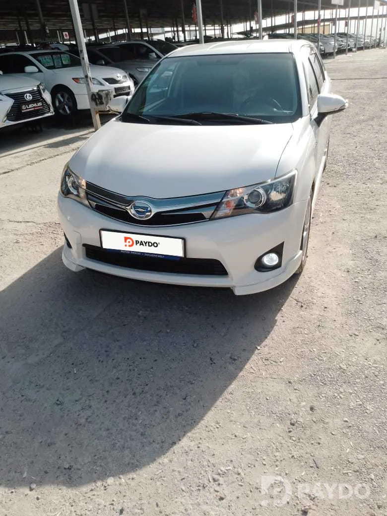 Toyota Corolla Fielder • 2014 г • 1.5 л • Автомат • Универсал • Передний • Гибрид