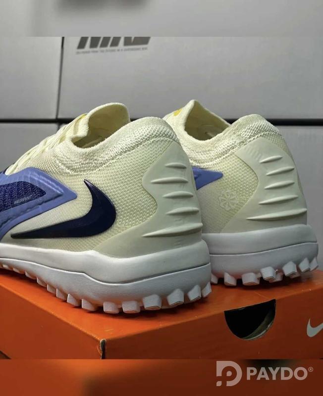 Бутсы Nike Phantom GX