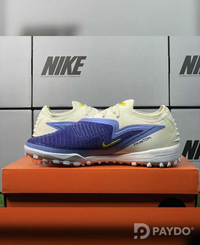 Бутсы Nike Phantom GX