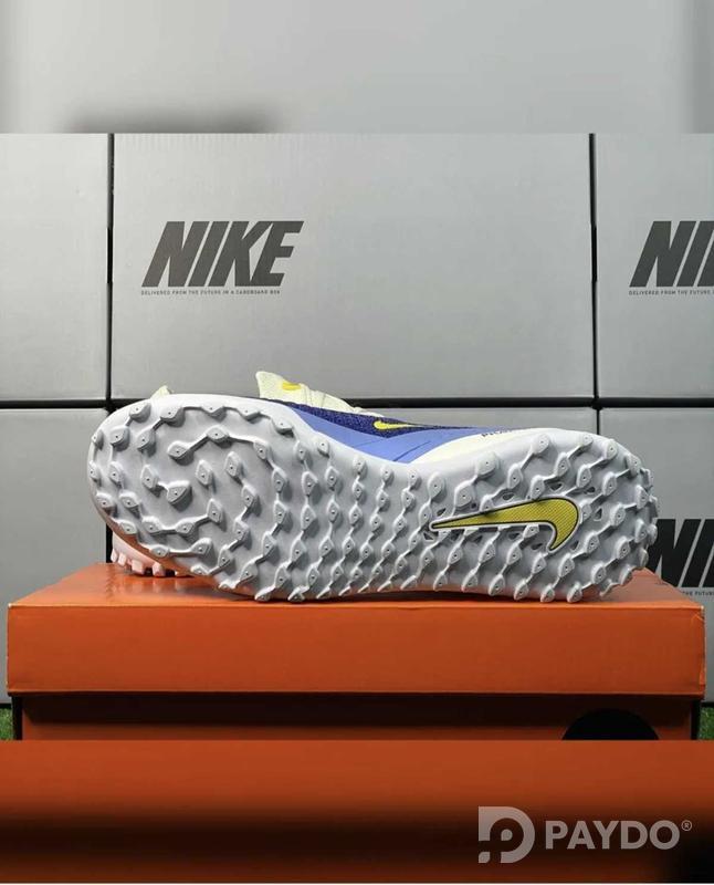 Бутсы Nike Phantom GX