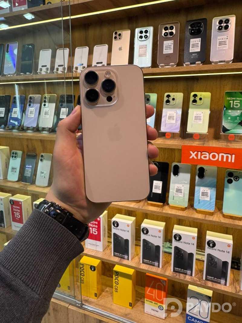 Apple iPhone 16