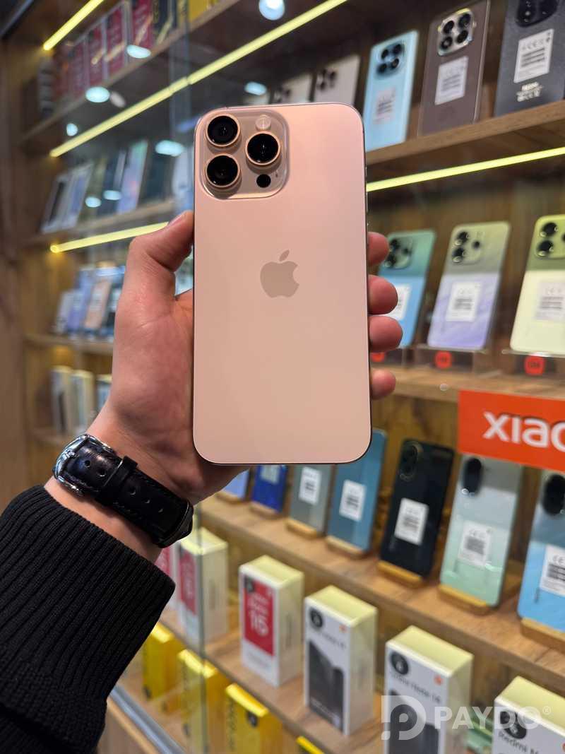 Apple iPhone 16