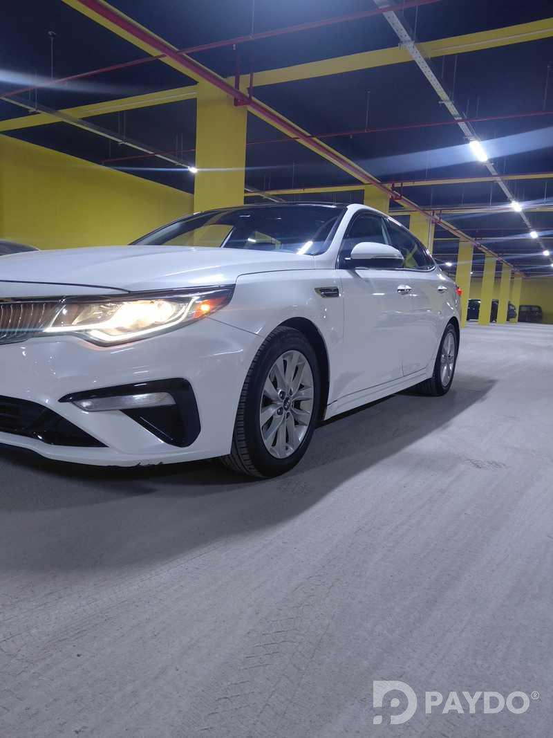 Kia Optima • 2017 y • 2.4 l • Automatic • Sedan • Front-wheel • Petrol