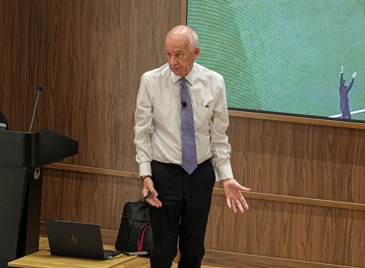 IFAB Texnik direktori Superliga klublari vakillari va hakamlarga futboldagi yangi qoidalar haqida seminar o‘tdi