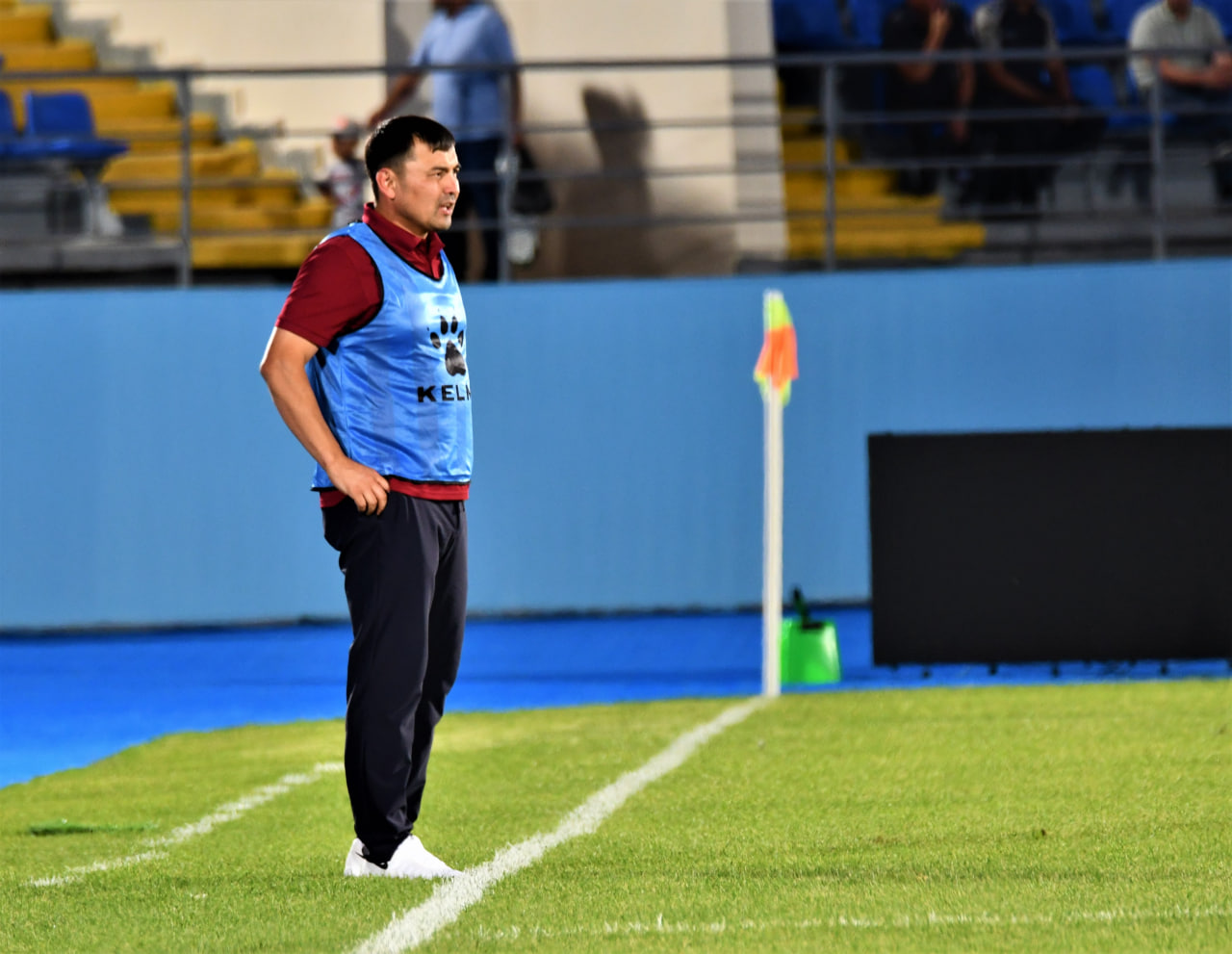 Akmal Rustamov Qizilqum bilan kelishuvni uzaytirdi