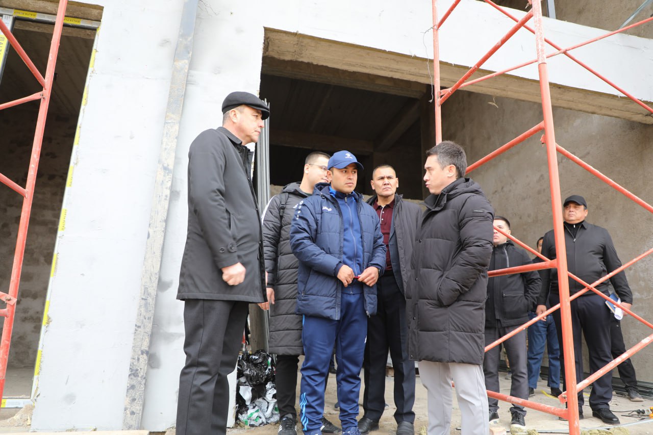 Qarshi davlat universiteti Liga talabiga javob beradigan stadion barpo etadi