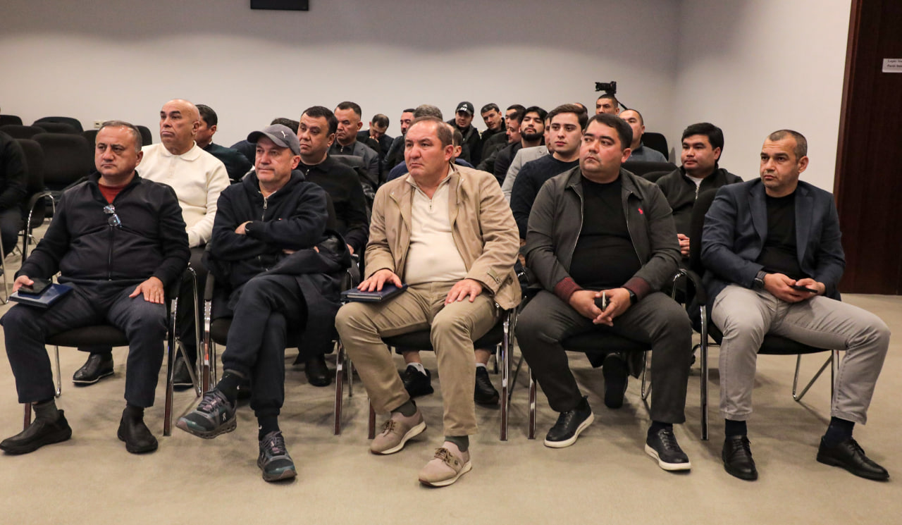 Professional klub o‘z tarbiyalanuvchilarini ro‘yxatdan o‘tkazish masalasini to‘liq tartibga solishi talab etiladi