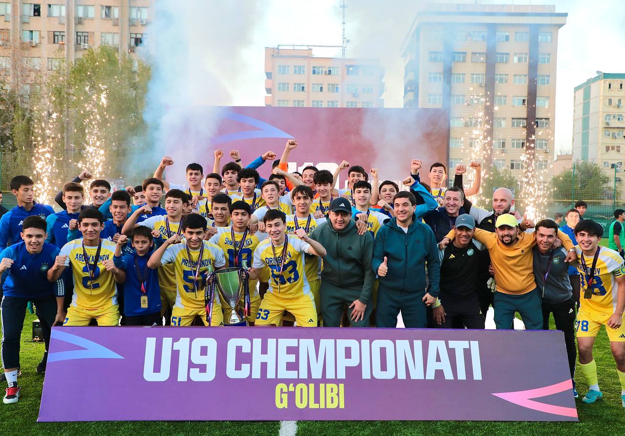 Ozarbayjondan onlayn porno Rus tilida massaj terapevti bilan jinsiy aloqani tomosha qiling