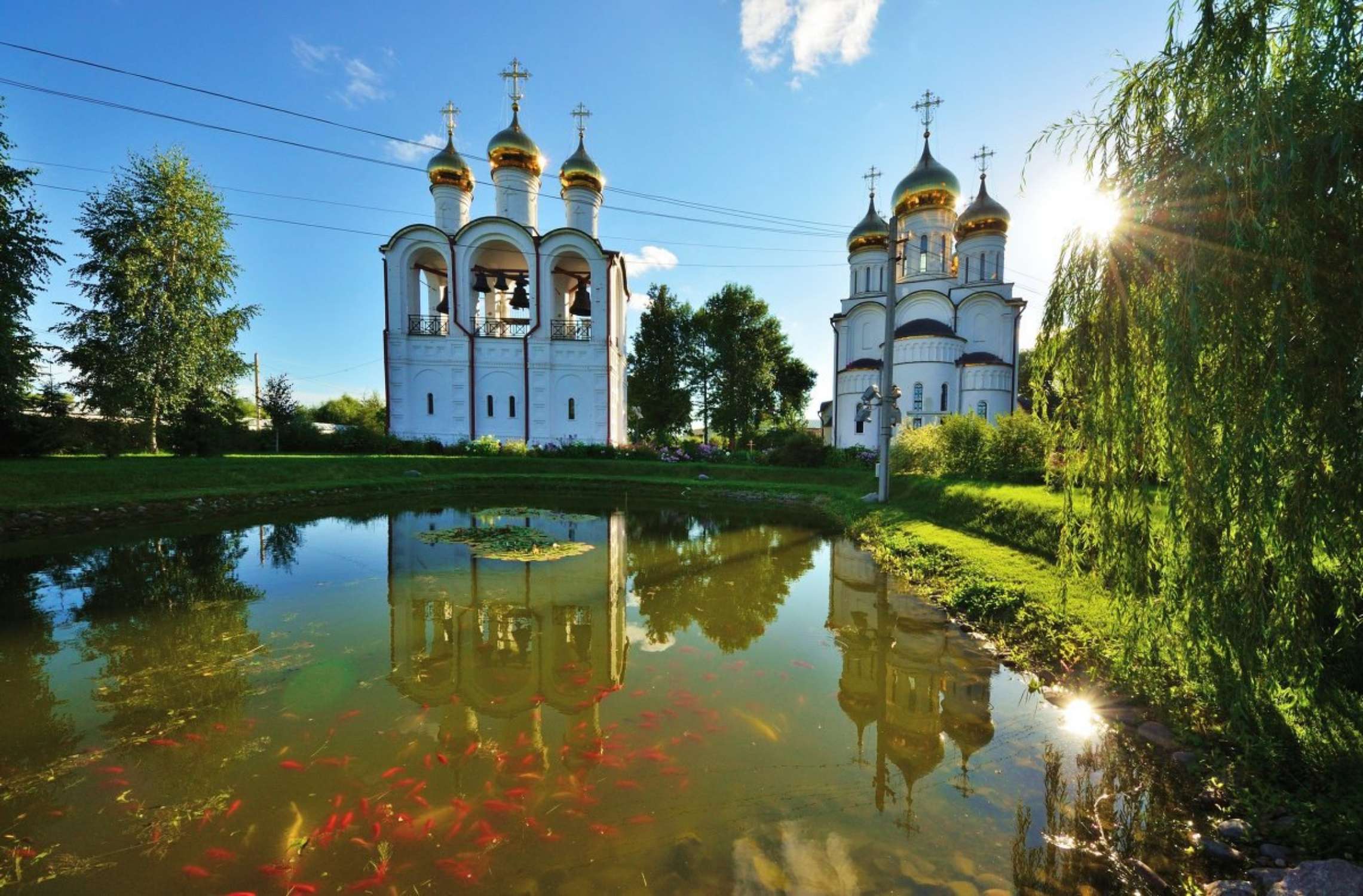 Российские святыни. Свято-Никольский монастырь в Переславле-Залесском. Никольский женский монастырь Переславль-Залесский. Свято Никольский монастырь Переславль. Никольский собор в Переславле Залесском.