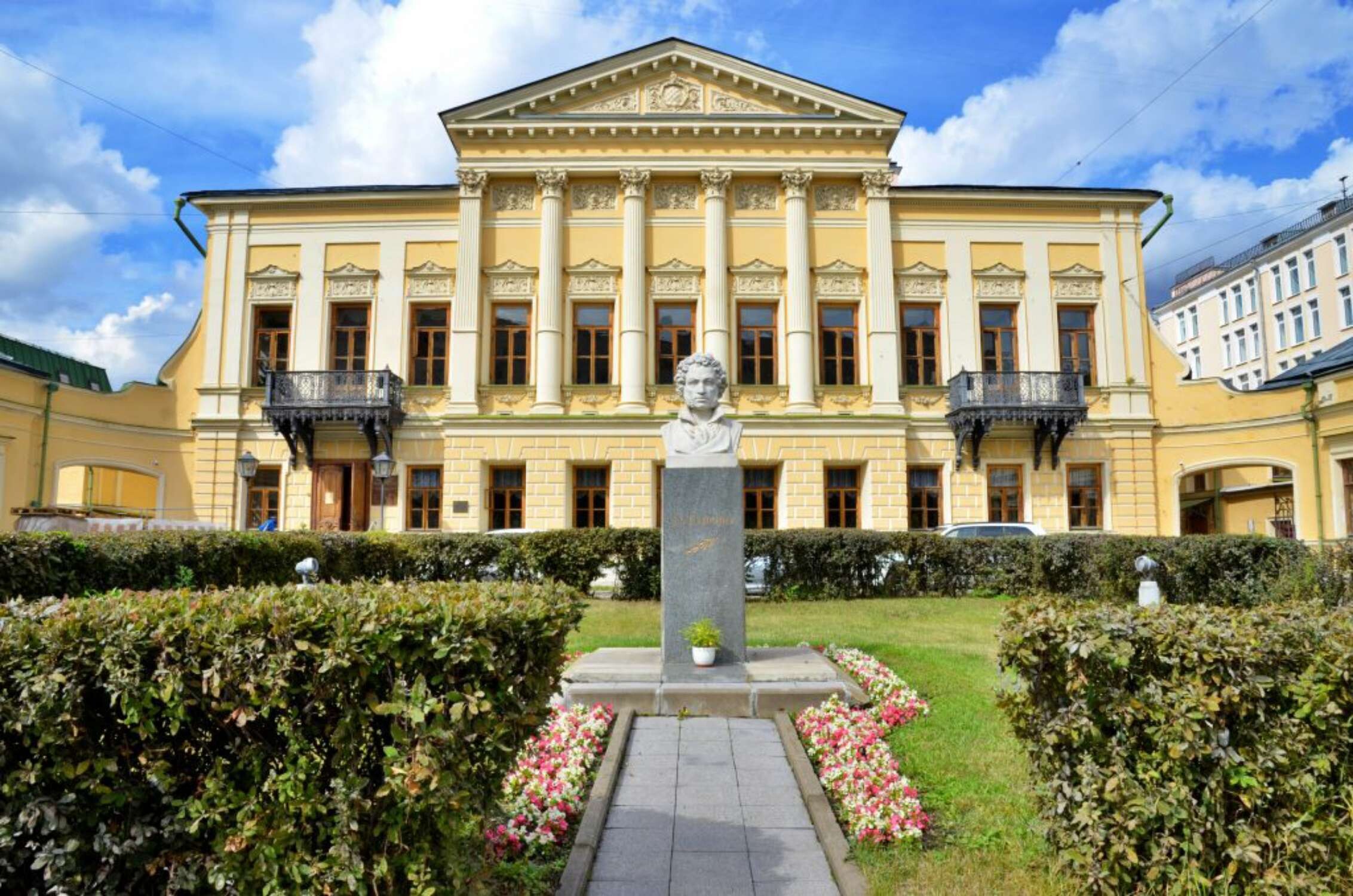 Викторианская эпоха в литературе: новый цикл бесед в библиотеке Пушкина