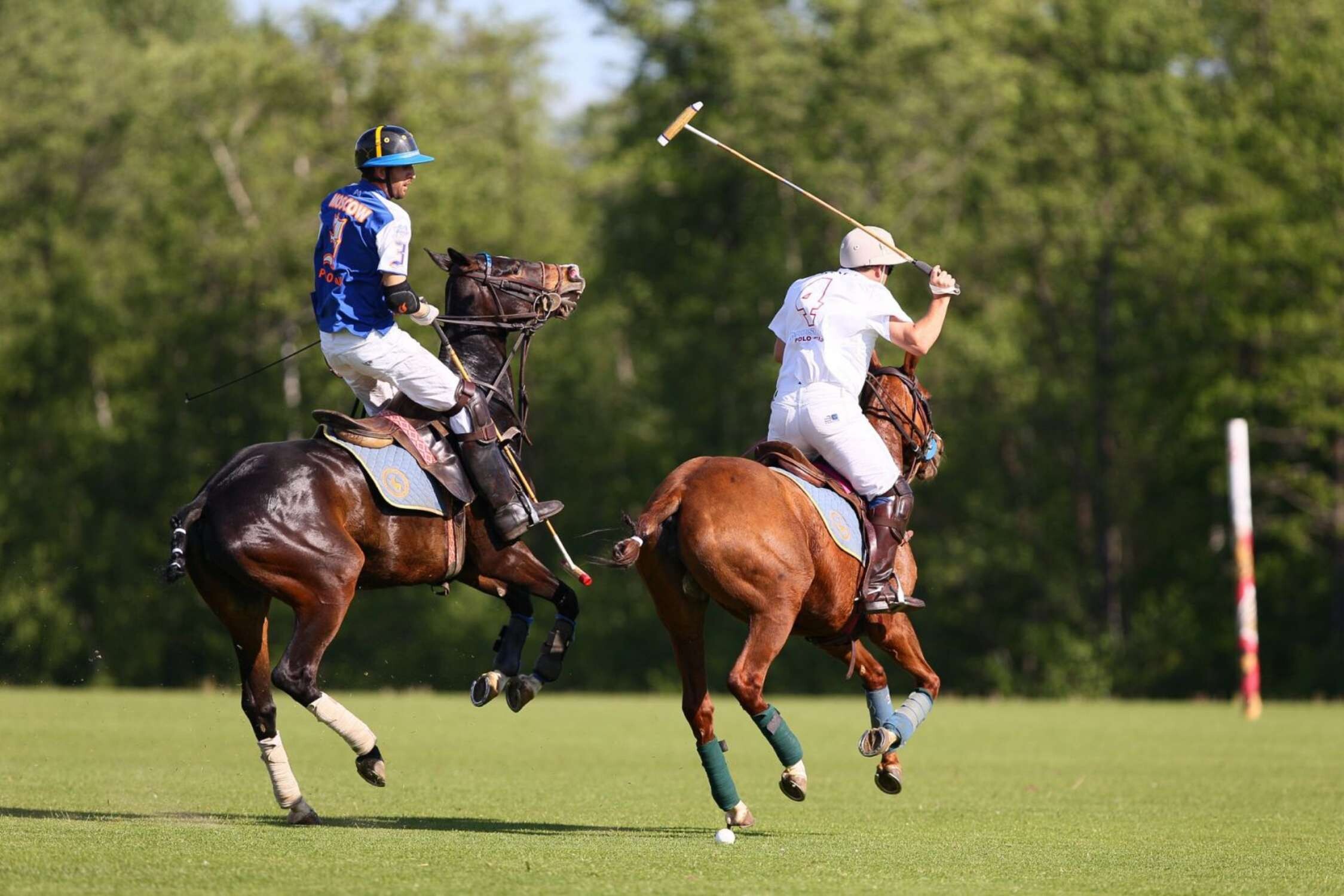 Поло игра правила. Polo Sport поло. Конный спорт Конное Полло. Что такое поло Конное поло. Спорт в Великобритании Конное поло.