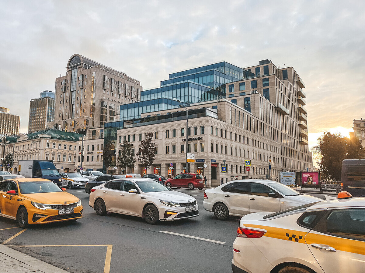 Смоленская площадь в москве