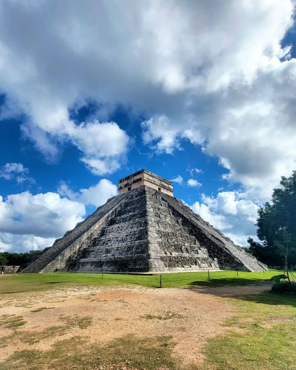 Мексика 🇲🇽, полуостров Юкатан, Чичен-Ица, храм Кукулькана