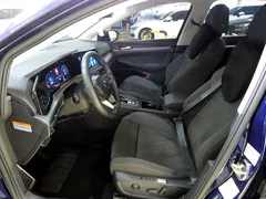 2022 Volkswagen Golf 2.0 TDI Prestige, синий — фото 5