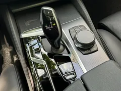 2023 BMW 5-Series 520i M Sport — фото 9