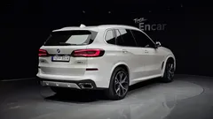 2023 BMW X5 xDrive 30d M Sport — фото 2