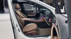 2023 Mercedes-Benz E-Class E250 AMG Line — фото 10