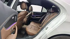 2023 Mercedes-Benz E-Class E250 AMG Line — фото 12