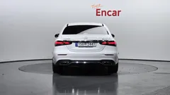 2023 Mercedes-Benz E-Class E220d 4MATIC AMG Line — фото 4