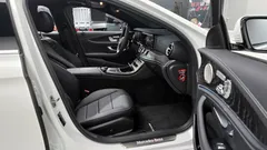 2023 Mercedes-Benz E-Class E220d 4MATIC AMG Line — фото 15
