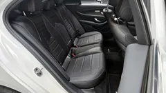 2023 Mercedes-Benz E-Class E220d 4MATIC AMG Line — фото 16