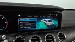 2023 Mercedes-Benz E-Class E220d 4MATIC AMG Line — фото 19