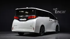 2024 Toyota Alphard 2.5 HEV Executive AWD, белый — фото 2