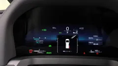 2024 Toyota Alphard 2.5 HEV Executive AWD, белый — фото 8