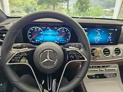 2022 Mercedes-Benz E-Class E350 4MATIC Avantgarde — фото 18