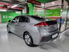 2020 Hyundai Ioniq 1.6 HEV — фото 3