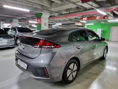 2020 Hyundai Ioniq 1.6 HEV — фото 4