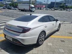 2022 Hyundai Sonata 2.0 — фото 2