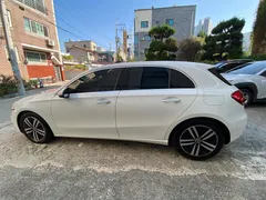 2022 Mercedes-Benz A-Class A220 Hatchback — фото 4
