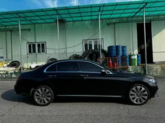 2023 Mercedes-Benz E-Class E350 4MATIC Exclusive — фото 4