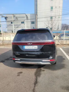 2023 Kia Carnival Diesel 9-Seater Noblesse — фото 4