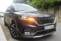 2023 Kia Carnival Gasoline 7-Seater Signature — фото 3