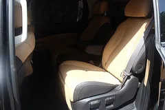 2023 Kia Carnival Gasoline 7-Seater Signature — фото 15