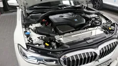 2021 BMW 3-Series 320i Luxury, белый — фото 6