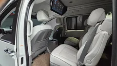 2023 Hyundai Staria 4WD Lounge 7-Seater — фото 12