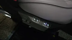 2023 Hyundai Staria 4WD Lounge 7-Seater — фото 20