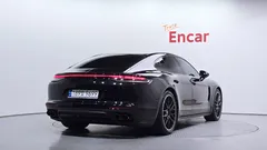 2023 Porsche Panamera 4.0 GTS — фото 2