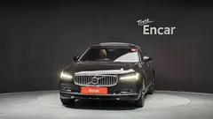 2023 Volvo S90 B6 AWD Ultimate Bright, чёрный — фото 3