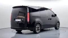 2024 Hyundai Staria 4WD Lounge 7-Seater — фото 2