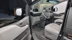 2024 Hyundai Staria 4WD Lounge 7-Seater — фото 11