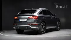 2023 Audi Q5 45 TFSI Quattro Sportback Premium, серый — фото 2