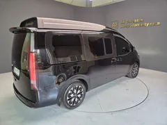 2023 Hyundai Staria 4WD Lounge 7-Seater — фото 4